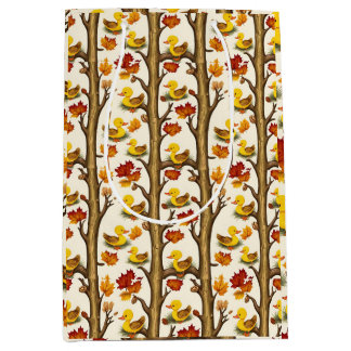 Nieuwsgierige eendjes en herfstbladeren Patroonont Medium Cadeauzakje