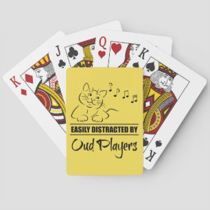 Nieuwsgierige Kat Afgeleid Door Oud-Spelers Pokerkaarten