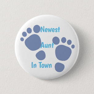 Nieuwste tante in de stad Blue Baby Footprint Butt Ronde Button 5,7 Cm