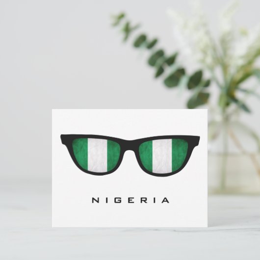 Nigeria Shades texte personnalisé et carte postale (Debout devant)
