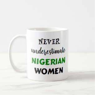 nigeriaanse mok voor koffie onderschat nooit