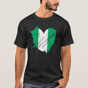 Nigeriaanse vlag Ik hou ervan dat het in mijn DNA T-shirt