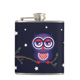 Night Owl Sitting on a Branch Flask Heupfles