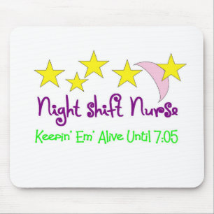 Night Shift Nurse Keepin Em levend tot 7:05 Muismat