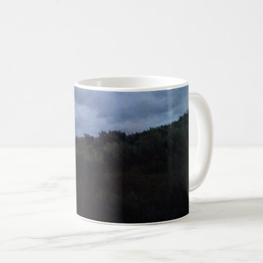 Night Visitor Mug (Devant droit)