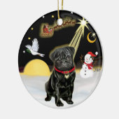 NightFlight- Black Pug (#13) Keramisch Ornament (Links)