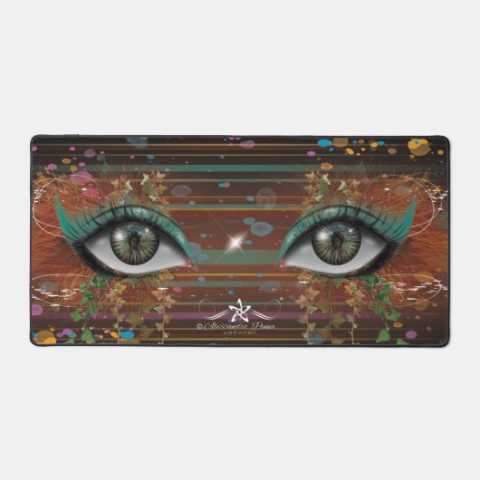 Nikole's Eye Bureaumat (Voorkant)