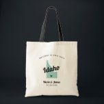 N'Importe Quel Sac D'Accueil Mariage De Carte Idah<br><div class="desc">Un sac cadeau de bienvenue mariage pour les clients extérieurs à la ville à votre mariage, avec l'image de Idaho. Vous pouvez modifier les couleurs pour n'importe quelle partie de ce design, ainsi que déplacer le coeur à l'emplacement de votre mariage. Pour modifier les couleurs, cliquez sur personnaliser, puis sur...</div>