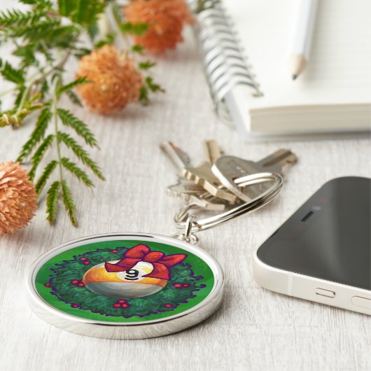 Nine Ball in Wreath on Green Sleutelhanger (Zijkant)