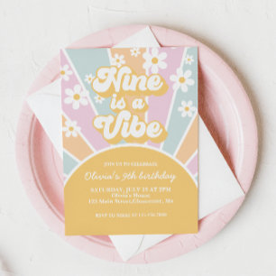 Nine is a Vibe Pastel Retro Zonneschijn madeliefje Kaart