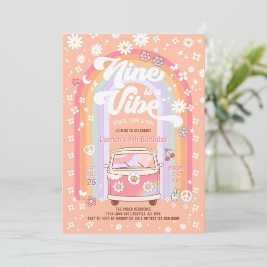 Nine is een Vibe Daisy Groovy Van 9th Birthday Kaart (Staand voorkant)