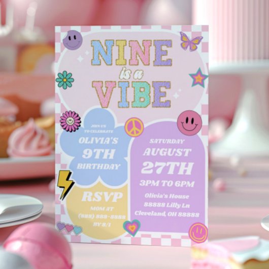 Nine is een vibe preppy patch 9e verjaardagsfeestj kaart