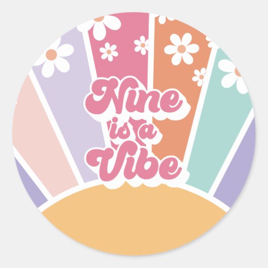 Nine is een Vibe Retro Sunshine Rainbow Daisy Ronde Sticker (Voorkant)