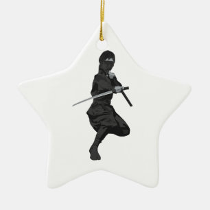 Ninja in Fighting Stance Holding Katana Sword Keramisch Ornament