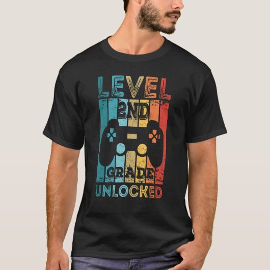 Niveau 2e klasse ontgrendeld spel terug naar Schoo T-shirt (Voorkant)