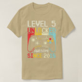 Niveau 5 Onvergrendelde videogame 5e verjaardag Ga T-shirt (Design voorkant)
