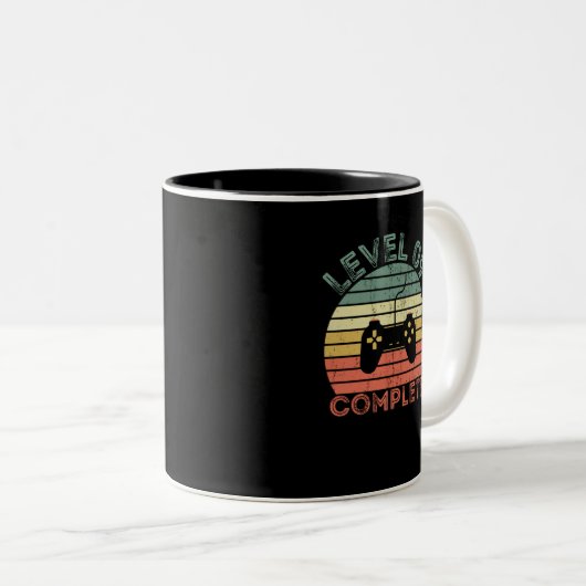 Niveau 9 volledige retro negende verjaardag tweekleurige koffiemok (Voorkant rechts)