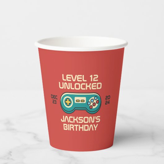 Niveau onvergrendelde Retro Gamer Boy Teen Birthda Papieren Bekers (Voorkant)