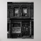 No 940 Queen St E 3 Poster (Voorkant)