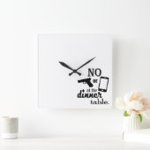No phones at the dinner table Ready to customize Vierkante Klok (Huis)