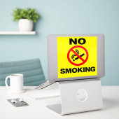 No Smoking Custom-Cut Vinyl Sticker (Ordinateur portable sur le bureau)