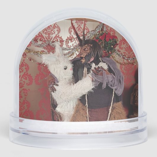 nobunny loves snowglobes (Avant)
