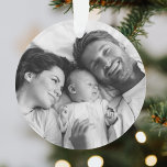 Noël familial | Photo Turquoise Turquoise moderne<br><div class="desc">Un élégant ornement photo de famille moderne avec une typographie classique cite "simplement avoir un merveilleux temps de noël" avec une ligne de démarcation et le nom de famille en blanc. La décoration est d'une couleur turquoise turquoise bleu vert aqua ! La photo, l'accueil et le nom peuvent être facilement...</div>