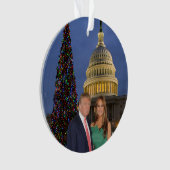 Noël Trump : Donald et Melania (devant)
