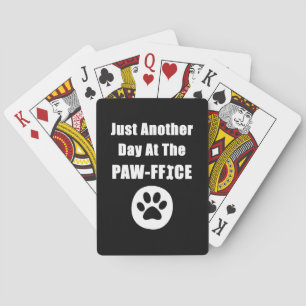Nog een dag bij de Paw-Office-pop. Pokerkaarten