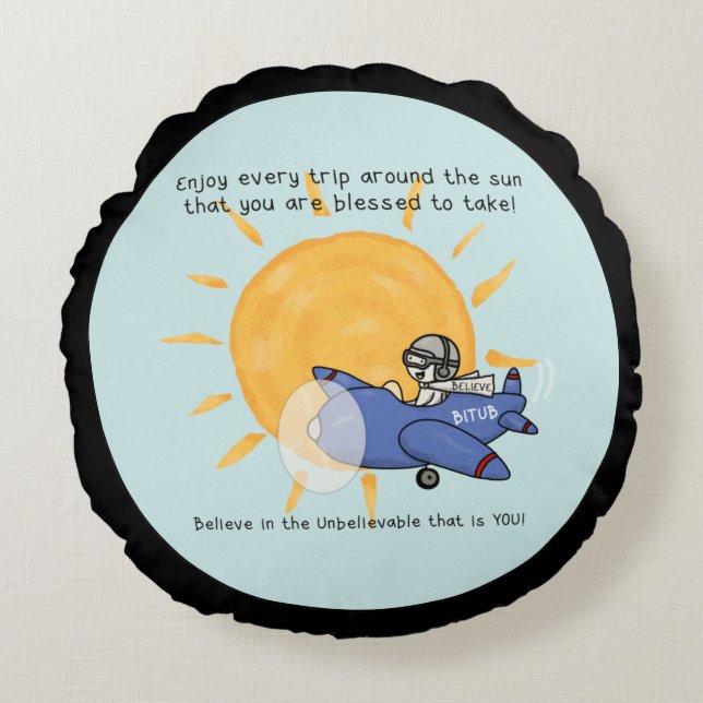 Nog een reis rond de zon rond kussen (Voorkant)