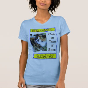 Nog steeds ontbrekende kat of hond op lichtblauw T T-shirt