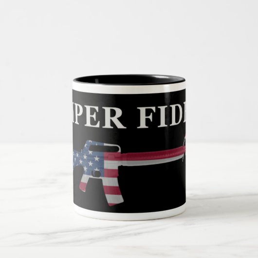 Noir de tasse de café de Semper Fidelis M16 (Centre)