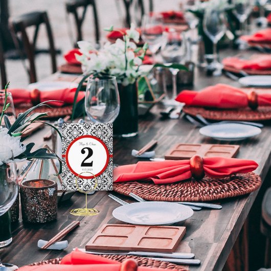 Noir et Argent Damask Red Trim Numéro de table