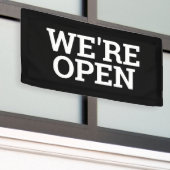 Noir nous sommes ouvert modèle panneau de bannière (Bâtiment extérieur)