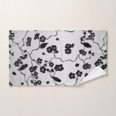 Noir sur les oiseaux Motifs en argent et fleurs de (Serviette à main)