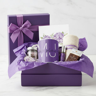 Nom à l'intérieur des lettres tasse de café person