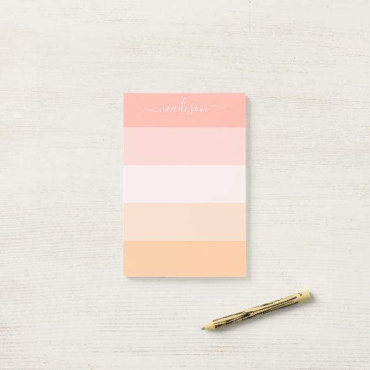 Nom à rayures rose vif moderne Post-It Notes (Sur un bureau)