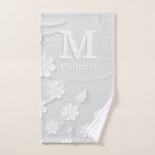 Nom à relief floral blanc initiales personnalisées (Serviette à main)