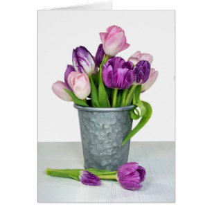 Nom Bouquet de tulipe rose et violet de jour