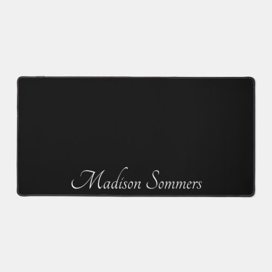 Nom De Script Blanc Moderne Sur Mat De Bureau Noir (Recto)