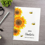 Nom des abeilles des tournesols<br><div class="desc">Restez organisé en style avec notre Tournesol Personnalisé et notre Planificateur Spiral Abeille. Doté d'un superbe design de tournesols colorés à l'eau et d'abeilles gaies sur un arrière - plan blanc immaculé, ce planificateur ajoute une touche de fantaisie et de charme à votre organisation quotidienne. Fleurs de soleil et abeilles...</div>