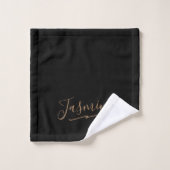 Nom du script féminin en or noir moderne (Gant de toilette)