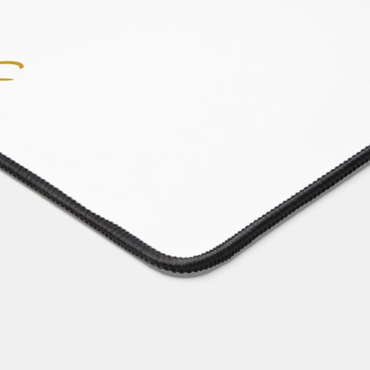 Nom Du Script Gold Sur Le Mat Du Bureau Blanc (Coin)