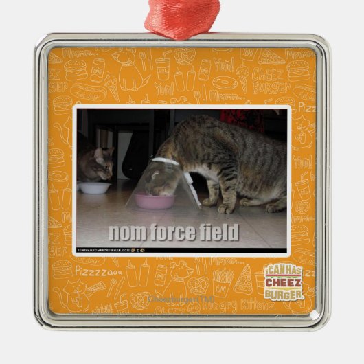 nom force field metalen ornament (Voorkant)