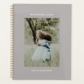 Nom moderne Monogram Photo 2022 Planificateur (Devant)