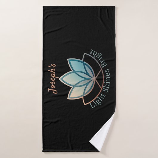 Nom Personnalisé Lotus Towel - [NOM] Brille (Serviette de bain)
