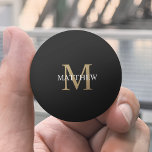 Nom personnalisé Monogramme noir<br><div class="desc">Créez votre propre balle de ping-pong ronde noire personnalisée avec votre nom et votre monogramme personnalisés.</div>