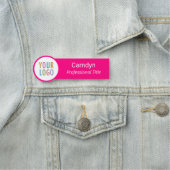 Nom rose chaud Balise Badge Cercle Formé Logo pers (En situation)