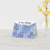 Nombreux chats bleus et violets Carte d'anniversai (Fleur jaune)