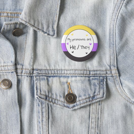 Nonbinary he/they Pronoun Pin Ronde Button 5,7 Cm (In situ)